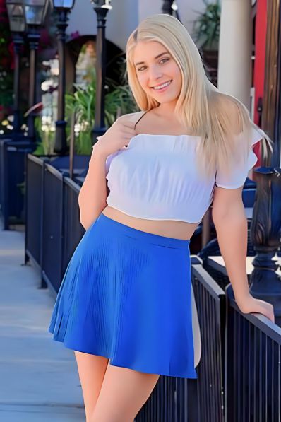Nikki Peach